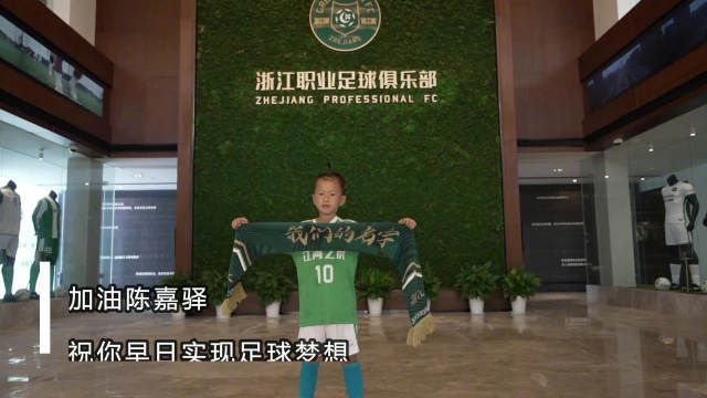 戴佩妮、黄明昊、李斯丹妮、李汶翰、吴莫愁、王紫璇、郑希怡、郭峰、朱桦相约北京城市副中心——通州。
