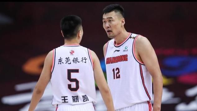 《怪奇物语5》发布动态角色海报 8 《小丑回魂》前传《欢迎来到德里镇》曝最终预告 9 谢尔比家族回归！